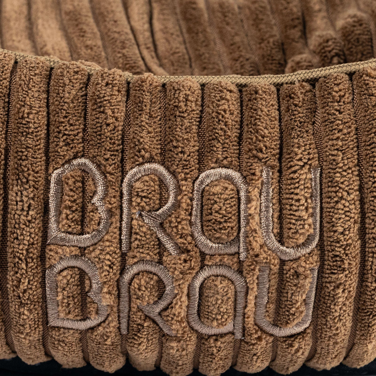 BRAUBRAU Signature Bett Square Mocha Mousse - Für Hunde und Katzen